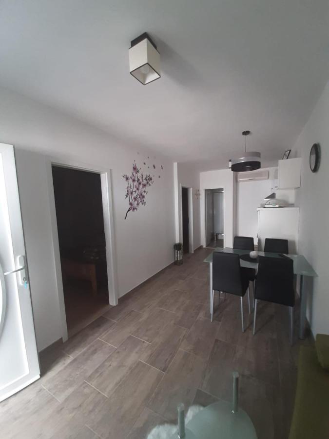 Apartments Mate Bol Luaran gambar