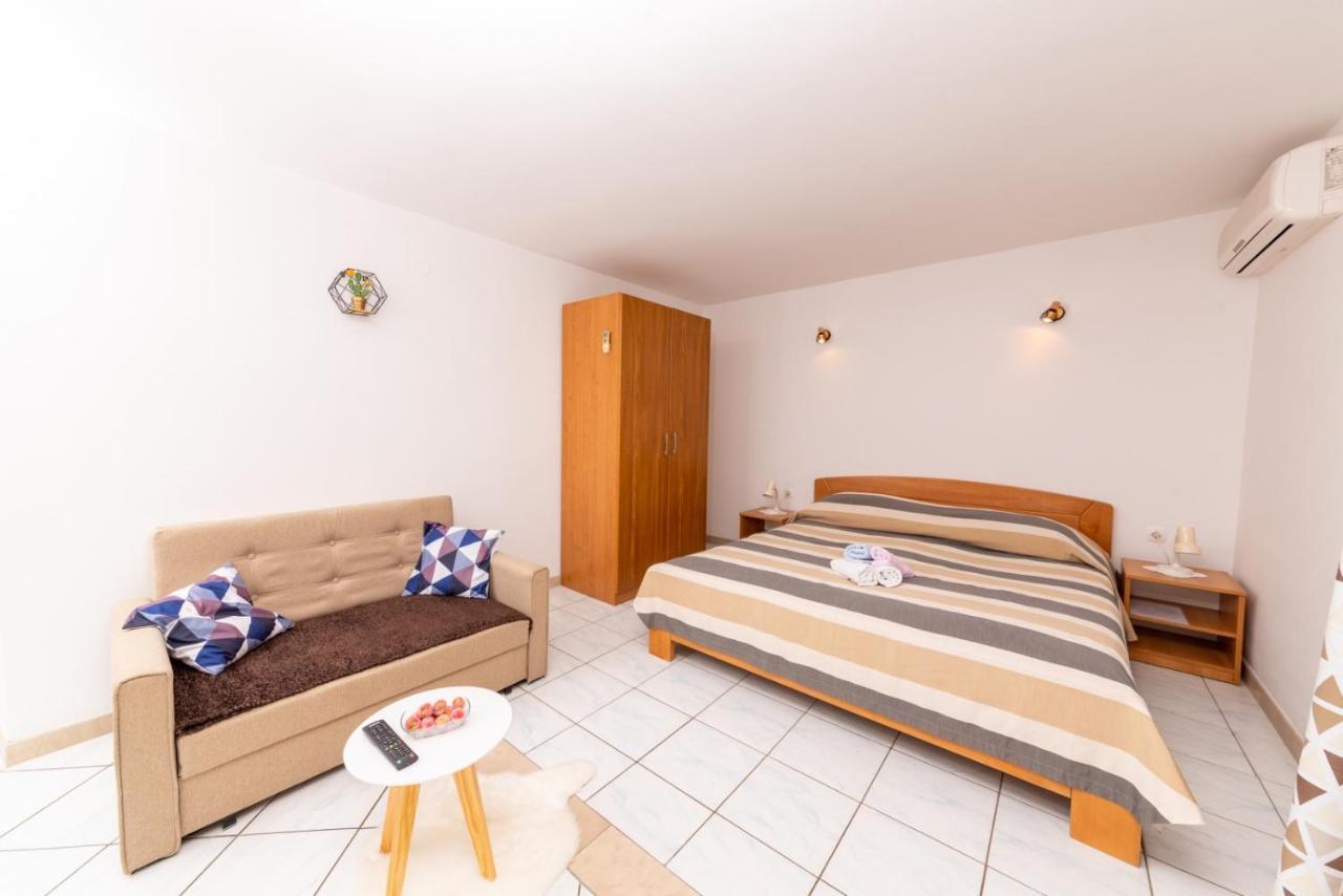Apartments Mate Bol Luaran gambar